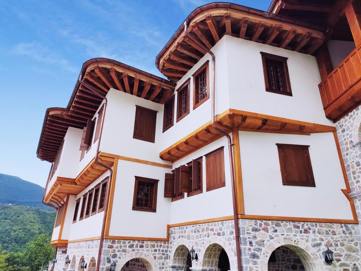 Guest Mansion, Гостински Палат Rostusa Extérieur photo