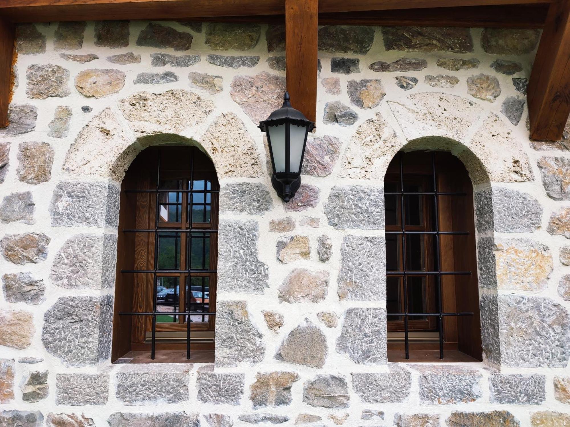 Guest Mansion, Гостински Палат Rostusa Extérieur photo